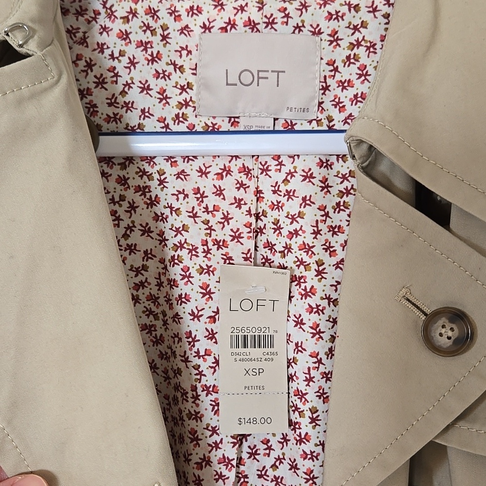 Loft | NWT Tan Floral Lined Belted Trench Coat Size XSP - Picture 4 of 10